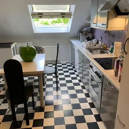 5 Pers Familie 100qm Mit Terrasse Apartment
